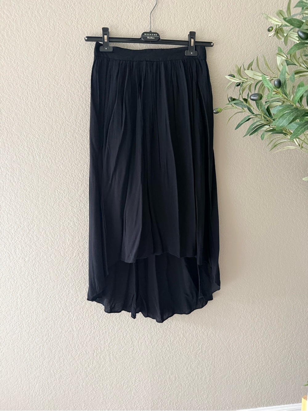 Talula Black High-Low Pleated Skirt